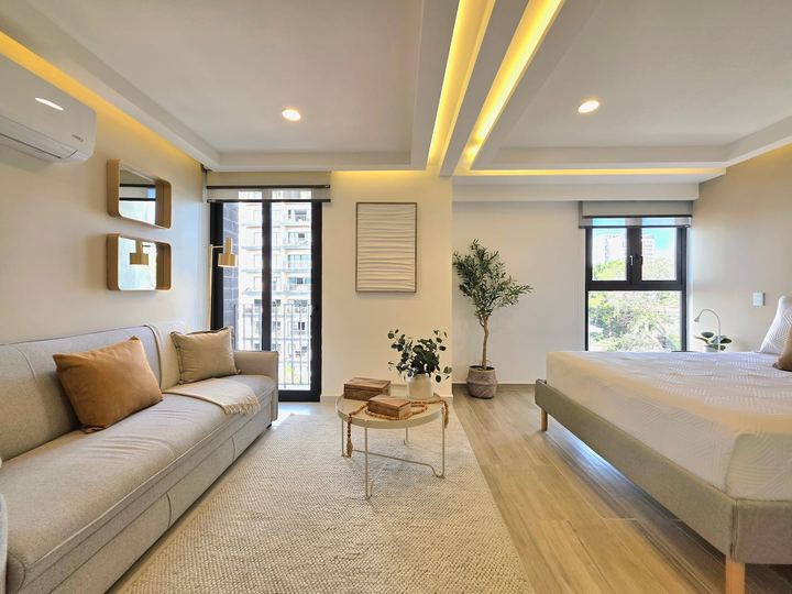Executive Urban Stay · Work + Live | Coworking