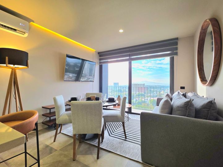 North · Departamento con A/A y Alberca